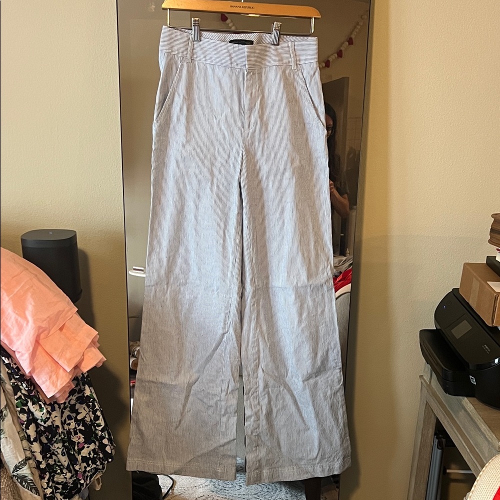 Banana Republic Light Gray Wide-Leg Chinos
